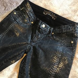 Robin’s Jeans Python Print Jeans, size 27